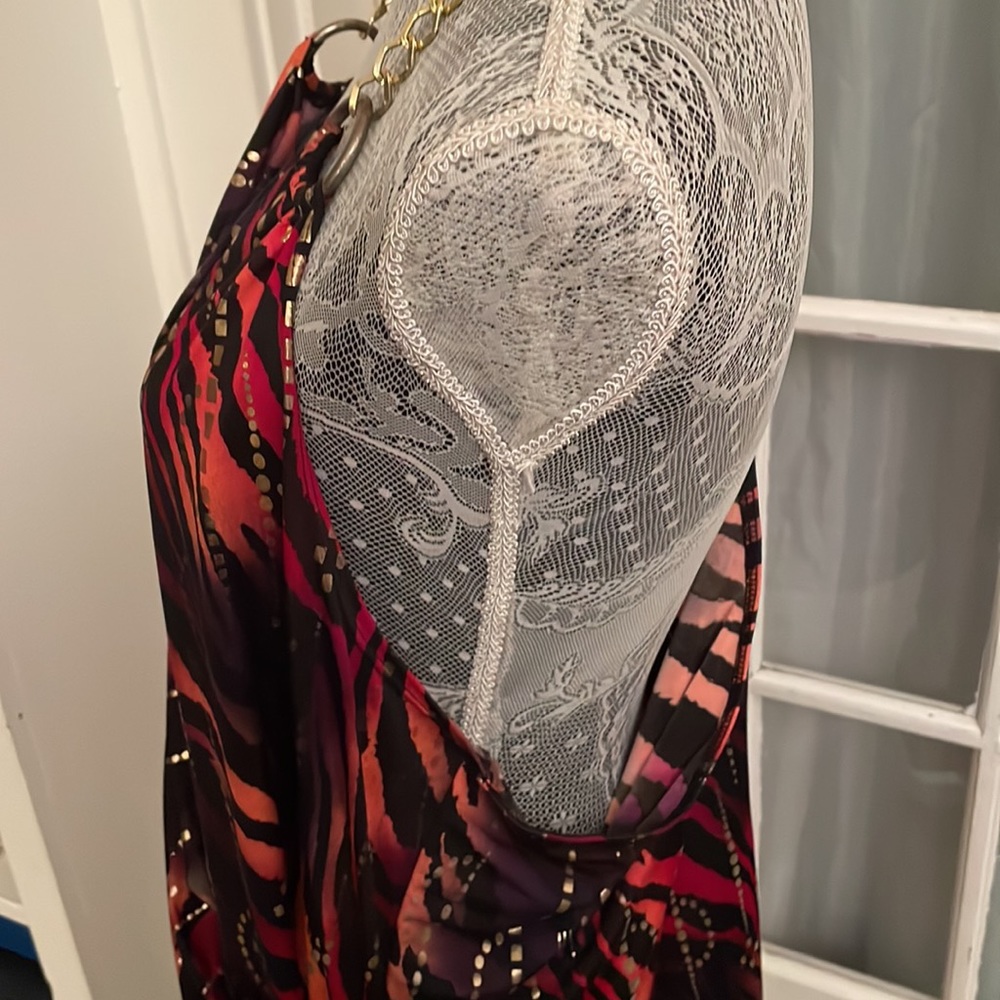 Chain Women’s Top. - Picture 4 of 8